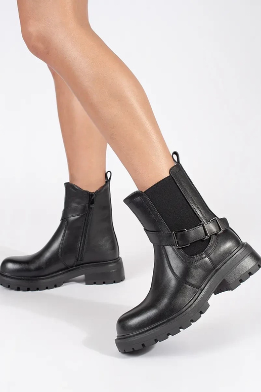 Black leather women's platform shoes... Black leather women's platform shoes...