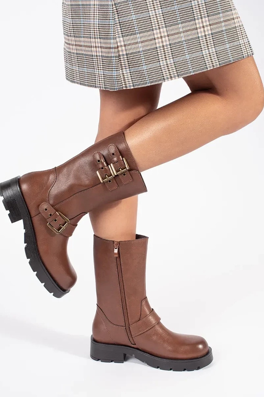 Women's brown leather shoes with...