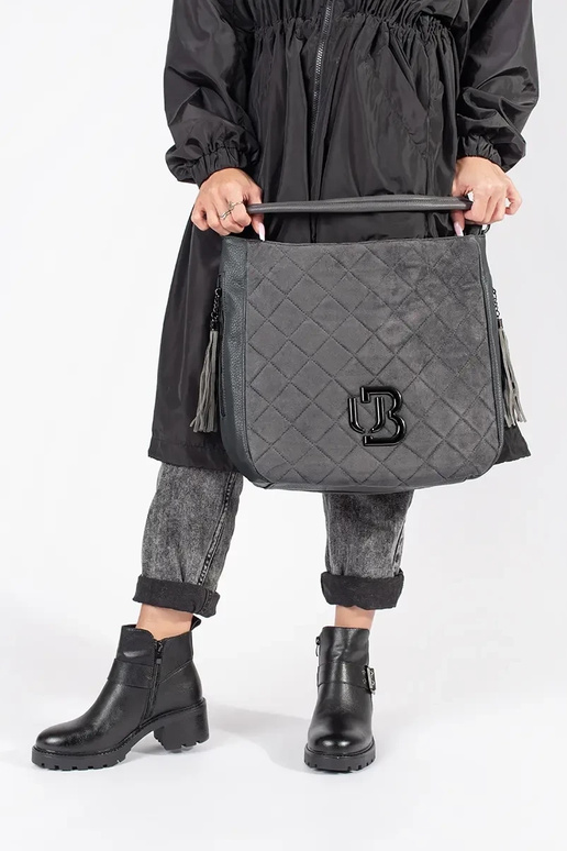 Czarne skórzane botki damskie na... Czarne skórzane botki damskie na...