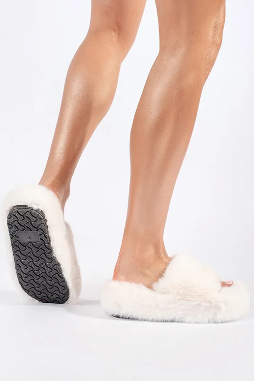 Beige fur platform sandals