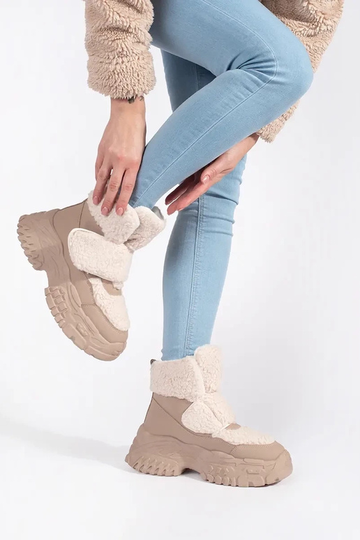 beige INomens snoIn boots Inith... beige INomens snoIn boots Inith...