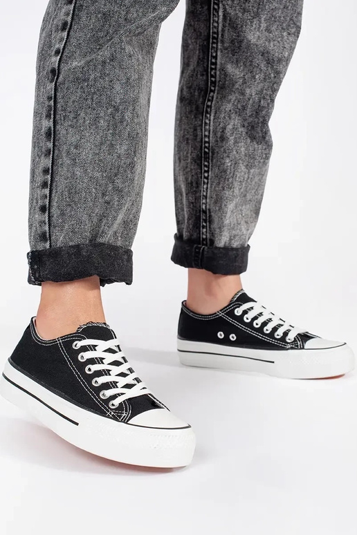 Black classic women's lace-up shoes... Black classic women's lace-up shoes...