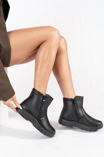 Women's black shoes 2