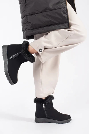 Women's comfortable boots... 2