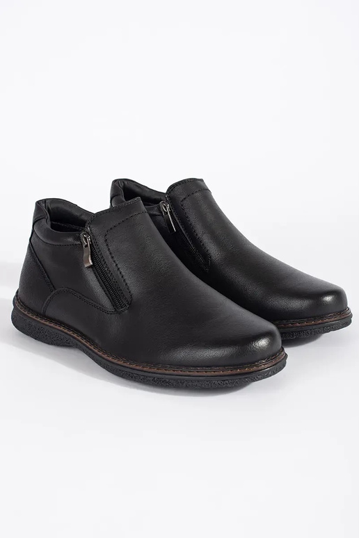 Black winter boots for men
