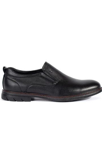 Men's black slip-on sneakers