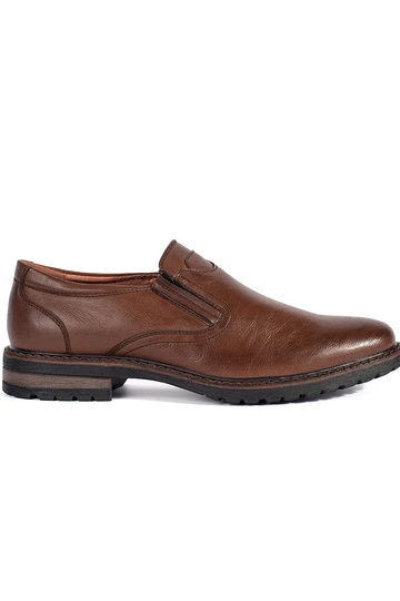 Brown buttoned sneakers