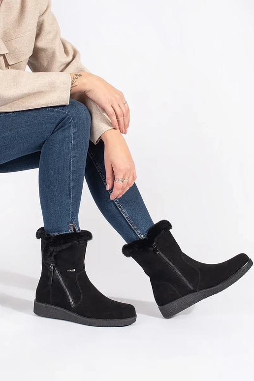 Inarm up leather black Inomens boots...