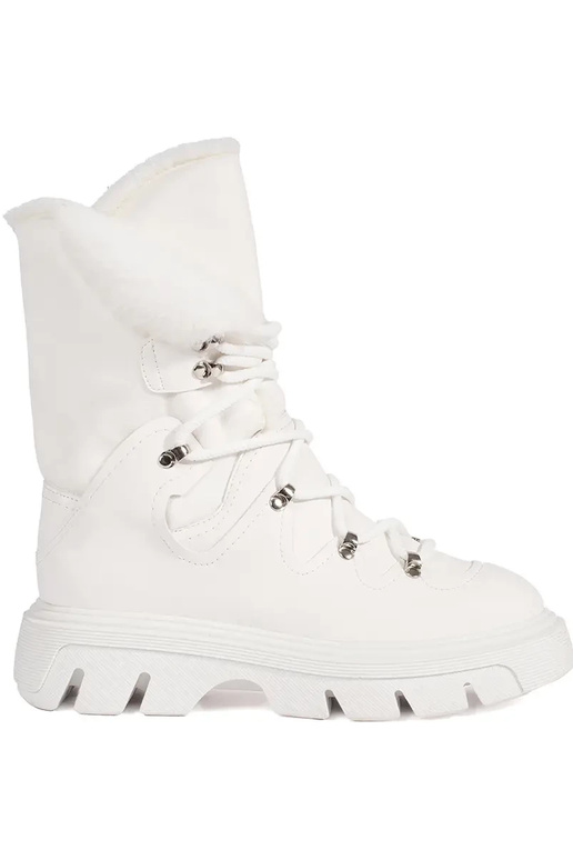 Baltos spalvos sniego bataisu...