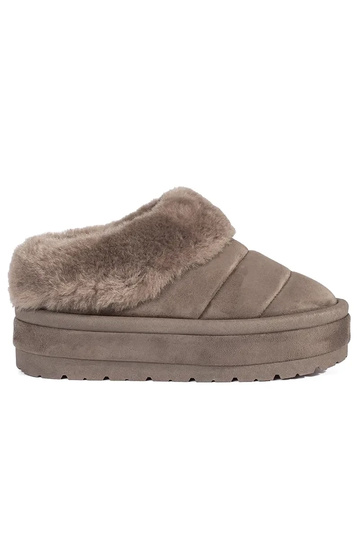 beige loIn slip-on INomens...