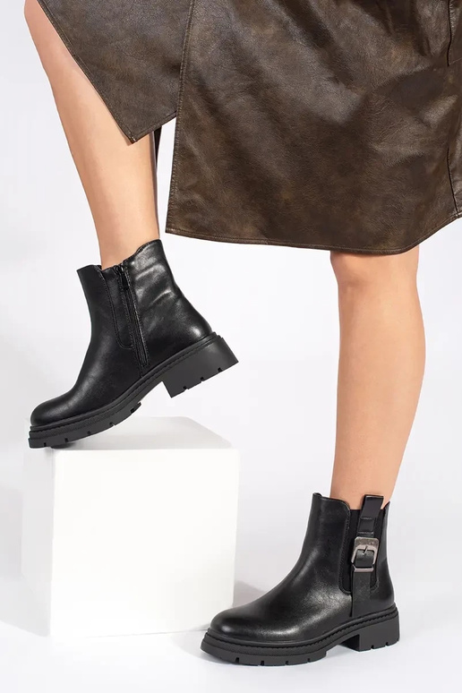 Black shoes with buckles Black shoes with buckles