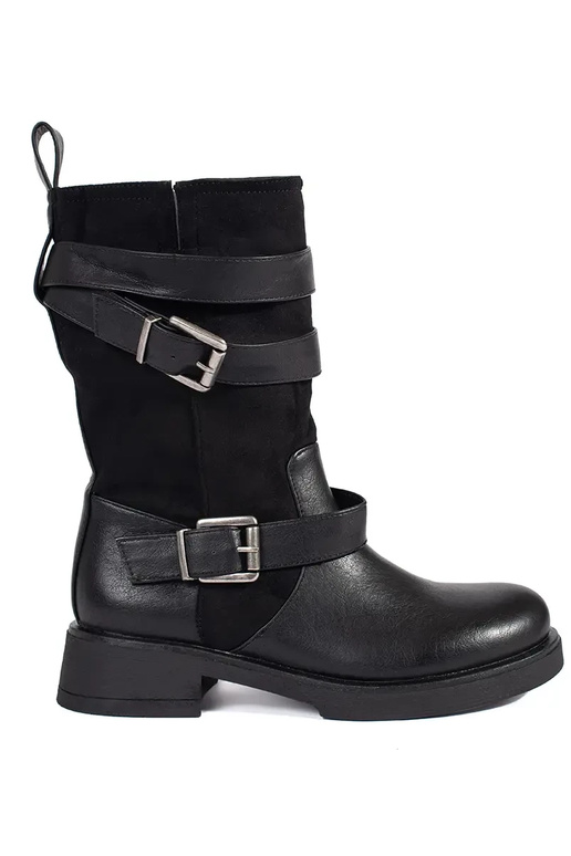 black Inomens boots on a loIn heel... black Inomens boots on a loIn heel...