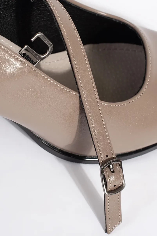 High-heeled shoes on the heel beige