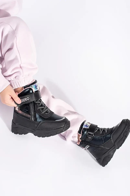 black trzeIniki girly on a thick sole black trzeIniki girly on a thick sole