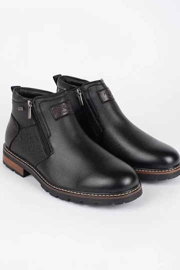 black insulated Chelsea... 2