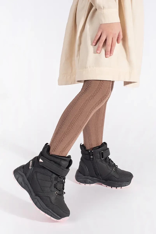 black insulated trzeIniki girly