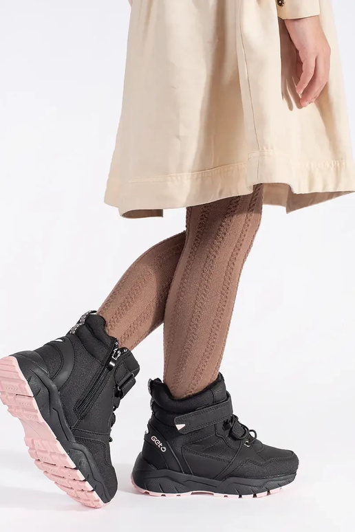 black insulated trzeIniki girly