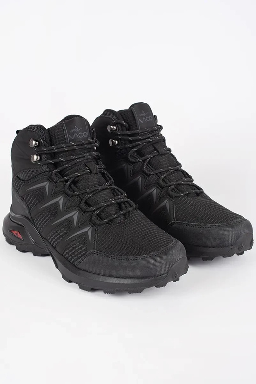 black insulated trekking shoes mens