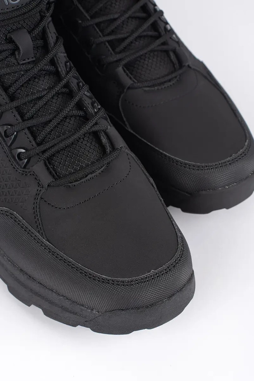 black trekking shoes mens insulated