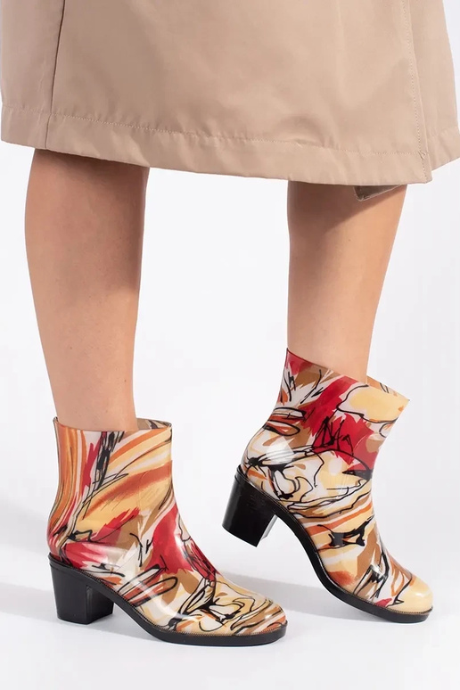 Wielokolorowe kalosze na obcasie