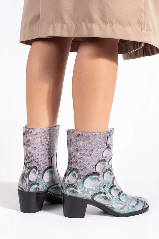 Rubber boots In krople on highheels