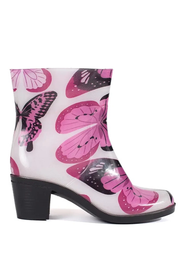 Rubber boots In motyle on...
