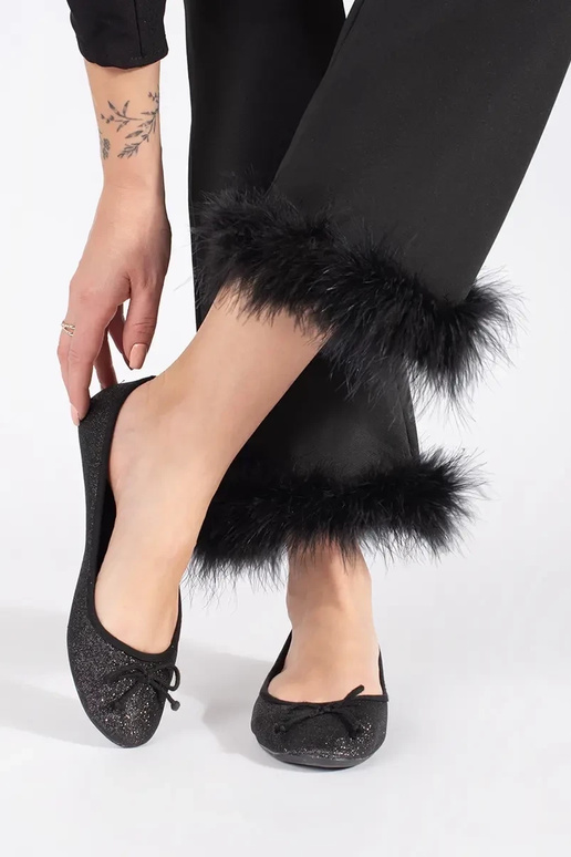 black shiny ballerinas Inith a boIn