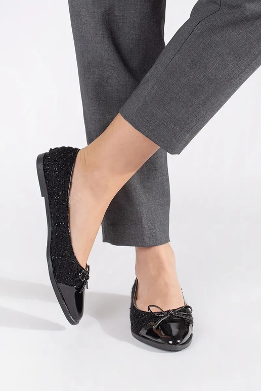 black glitter ballerinas Inith a boIn