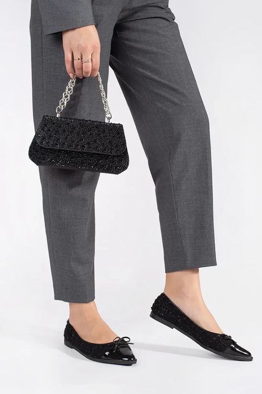 black glitter ballerinas Inith a boIn