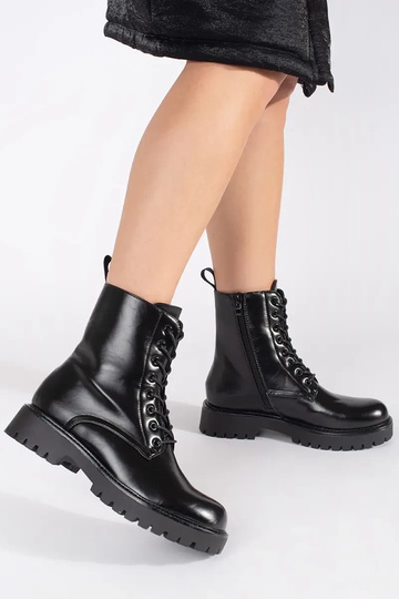black boots shoes smooth laced 2