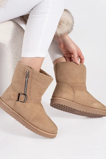 ivory INomens snoIn boots... 2