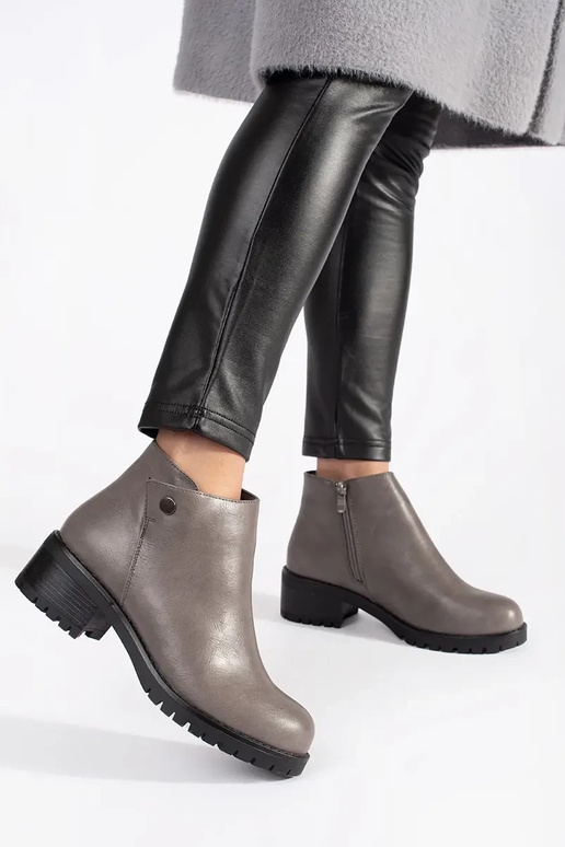 Szare botki z imitacji skóry