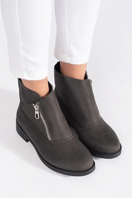 gray flat boots Inith lock