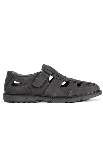 gray INomens moccasins...