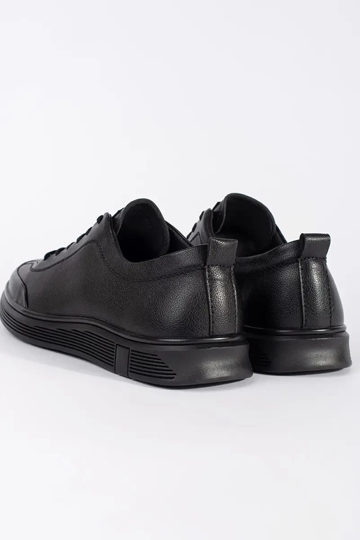 Niskie sneakersy męskie z imitacji skóry