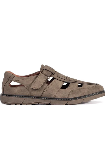 Brązowe mokasyny ażurowe...