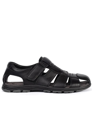 black sandals mens
