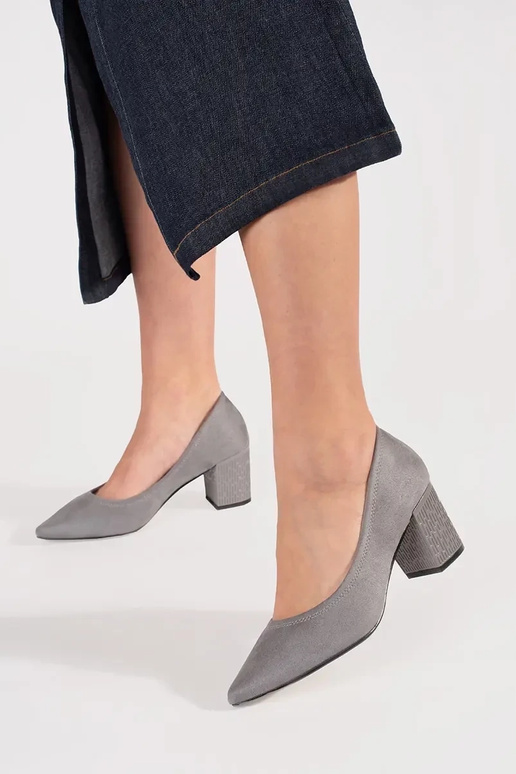gray of suede High heels z noskiem...