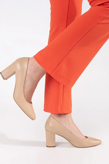 beige High heels on the heel 2