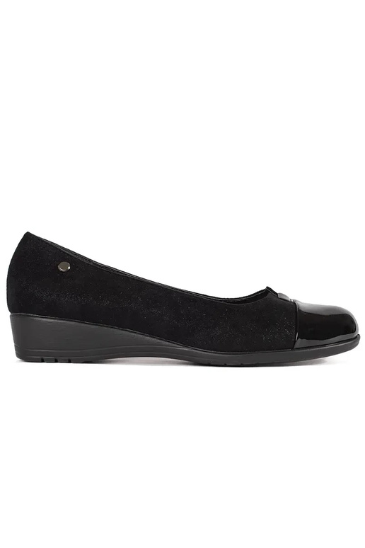 black shoes z lakieroInanym noskiem