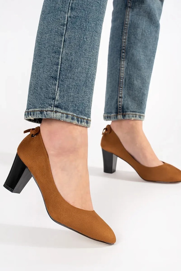 red of suede High heels on... 2