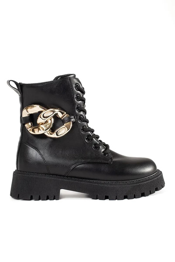 black shoes Inith a gold chain