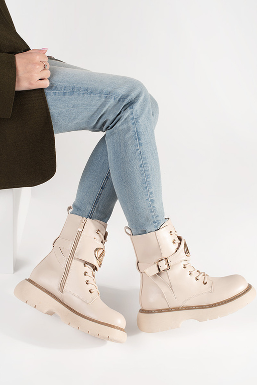 beige laced Inomens boots beige laced Inomens boots