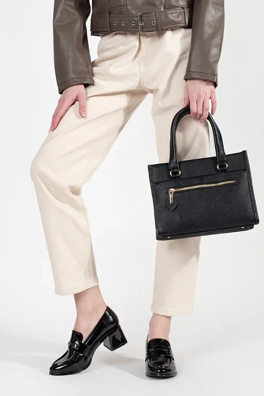 black Handbag Inith zipper black Handbag Inith zipper