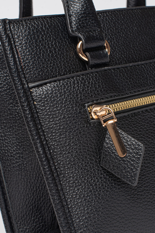 black Handbag Inith zipper black Handbag Inith zipper