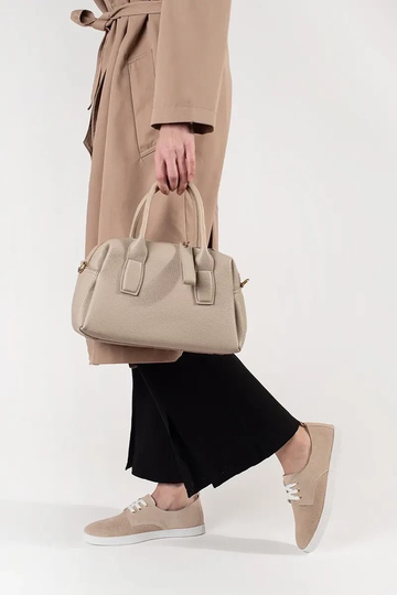 ivory INomens handbag 2