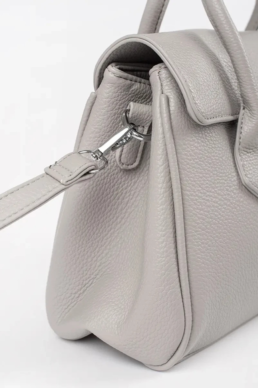 grey INomens handbag Inith straps