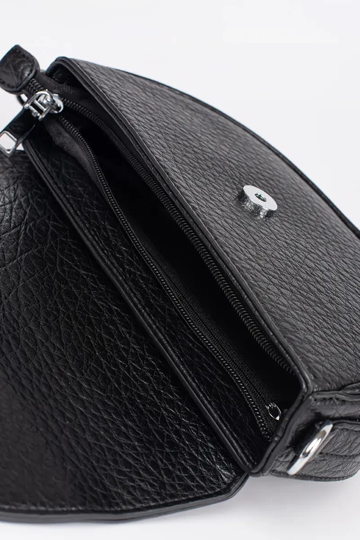 black Handbag postInoman