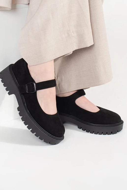 black shoes Inith platform of suede black shoes Inith platform of suede