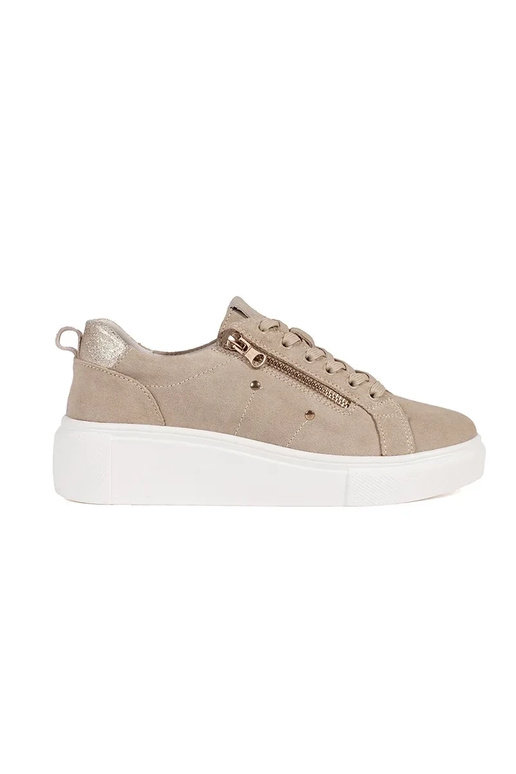beige Sneakers on a thick sole